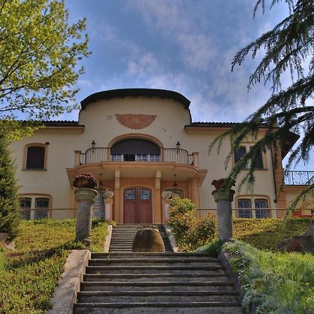 Villa La Meridiana Алба Екстериор снимка
