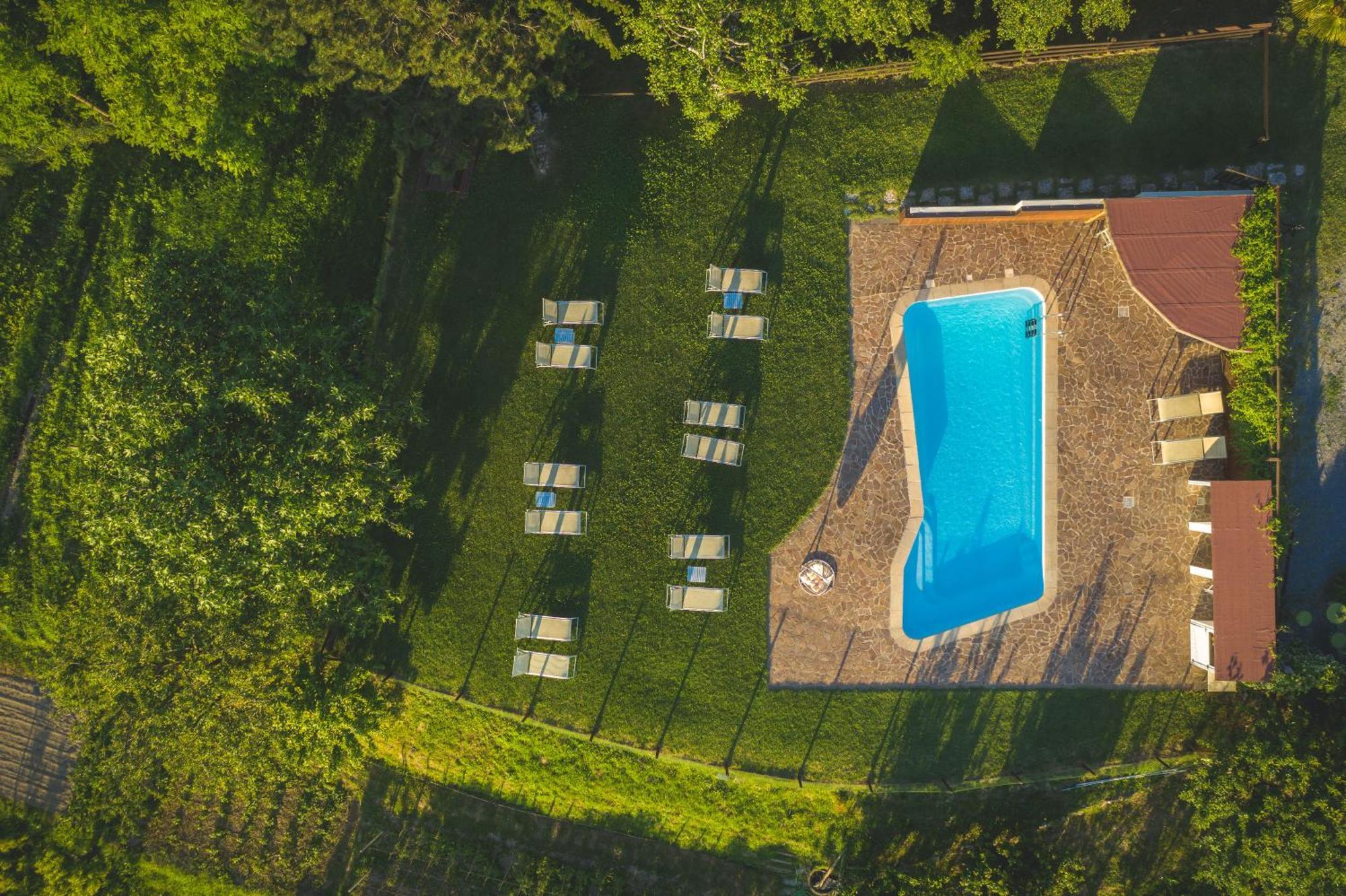 Villa La Meridiana Алба Екстериор снимка